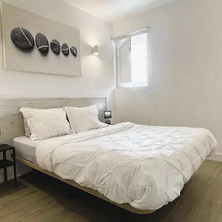 T2 Da Oura By Sunny Deluxe Apartment